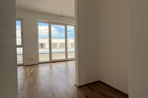 Erstbezug im Dachgeschoss: 3 Zimmer, zwei Dachterrassen und Klimaanlage in Prenzlauer Berg – Malmöer Straße 28, 10439 Prenzlauer Berg, Berlin – Vorschaubild 8