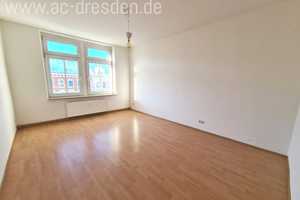4-Raum-Wohnung mit Balkon im kernsanierten Gründerzeithaus im Lutherviertel – Zschopauer Straße 167, 9126 Chemnitz – Vorschaubild 3
