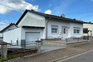 Beckingen-Düppenweiler, freist. Bungalow mit Garten + Garage – Die vollständige Adresse der Immobilie erhältst du vom Anbieter., 66701 Beckingen – Vorschaubild 3