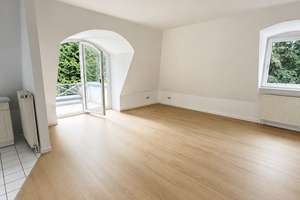 Helle 3-Zi-Wohnung im DG, großer Balkon, mit Fahrstuhl, Tiefgarage, Keller, St. Magnus - Bremen Nord – Zum Fichtenhof 20, 28759 Sankt Magnus, Bremen – Vorschaubild 4