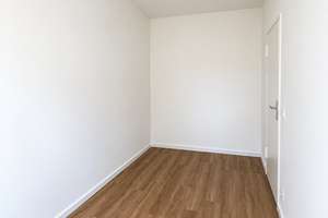 Erstbezug nach Sanierung | 2 Zimmer mit Einbauküche und französischem Balkon in Charlottenburg-Nord – 13627 Charlottenburg-Nord, Berlin – Vorschaubild 8