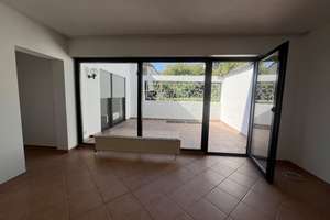 Attraktive 2-Zimmer-Wohnung mit Sonnen-Terrasse in Mainz-Laubenheim – Pfarrer-Goedecker-Straße 26, 55130 Laubenheim, Mainz – Vorschaubild 2