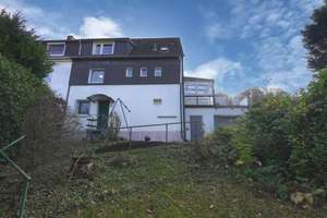 Doppelhaushälfte mit großem Grundstück 
und Zukunftschancen – ein Altbau für Menschen mit Ideen – Die vollständige Adresse der Immobilie erhältst du vom Anbieter., 42111 Uellendahl-Katernberg, Wuppertal – Vorschaubild 5