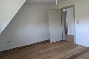 Gepflegtes Reihenhaus mit 4 Zimmern in Laufenburg (Baden) – Die vollständige Adresse der Immobilie erhältst du vom Anbieter., 79725 Laufenburg (Baden) – Vorschaubild 15