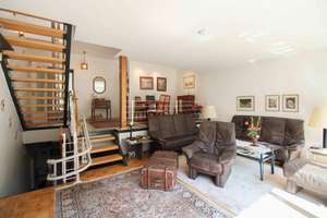 *NEUER PREIS* Bezugsfrei: Gepflegtes 4-Zi.-Reihenmittelhaus mit Tiefgarage und Garten in Nikolassee! – Die vollständige Adresse der Immobilie erhältst du vom Anbieter., 14129 Nikolassee, Berlin – Vorschaubild 1