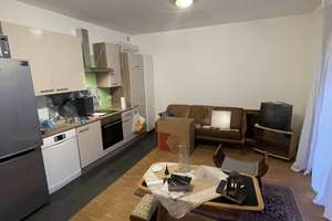 Lankwitz: 2-Zimmer-Wohnung mit Balkon – In den Neuen Gärten 11, 12247 Lankwitz, Berlin – Vorschaubild 1