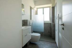 Kernsanierter Altbau in gefragter Hauptstadtlage – ideal für Eigennutzer & Anleger – Die vollständige Adresse der Immobilie erhältst du vom Anbieter., 13403 Reinickendorf (Ortsteil), Berlin – Vorschaubild 4