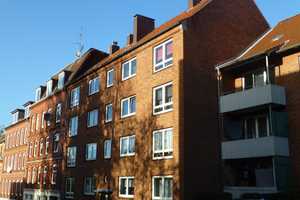 Frisch saniert: Gemütliche 2-Zimmer-Wohnung – Norddeutsche Str. 9, 24143 Kiel – Vorschaubild 1