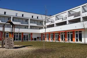 Traumhafte 1-Zimmer-Wohnung an der Papstwiese! – Die vollständige Adresse der Immobilie erhältst du vom Anbieter., 93055 Burgweinting-Harting, Regensburg – Vorschaubild 1