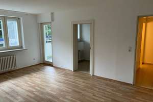 1-Zimmer-Wohnung mit Balkon zum 01.10.2026
