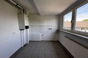 Modernisierte 2-Zimmer-Dachgeschosswohnung in Duisburg – Fischerstrasse 65, 47055 Wanheimerort, Duisburg – Vorschaubild 9