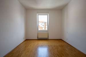 Schöne Drei-Zimmer-Wohnung mit Balkon im Stuttgarter Westen – Die vollständige Adresse der Immobilie erhältst du vom Anbieter., 70197 Rotebühl, Stuttgart – Vorschaubild 7