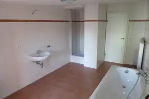 Tolle 4-Zimmer-Dachgeschoss-Wohnung – Oldenburger Straße xx, 39124 Magdeburg – Vorschaubild 9