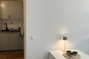 Ideal für Berufseinsteiger oder Studenten! Möbliertes Apartment – Rennesstraße 41, 91054 Erlangen – Vorschaubild 4