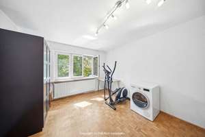 CHARMANT: Vermietete Eigentumswohnung mit 2 Balkonen und Garage in beliebter Lage der Oststadt – Die vollständige Adresse der Immobilie erhältst du vom Anbieter., 76131 Oststadt, Karlsruhe – Vorschaubild 8