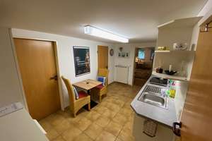 Ruhiges, modernes Wohnen in Darmstadt-Eberstadt an den Streuobstwiesen in Vollstausstattung – Goerdelerweg 19, 64297 Eberstadt, Darmstadt – Vorschaubild 4