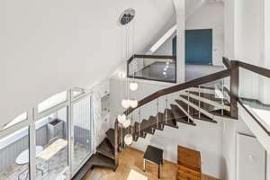 Exklusive Maisonette mit Aufzug, zwei Loggien, überdachter Terrasse und besonderer Großzügigkeit – Die vollständige Adresse der Immobilie erhältst du vom Anbieter., 55583 Bad Münster am Stein-Ebernburg – Vorschaubild 11