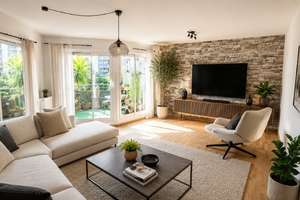 Sonnige 4-Zimmer-Maisonettewohnung mit 4 Südwest Balkonen & Tiefgarage in Fürth – Nähe Wiesengrund – Die vollständige Adresse der Immobilie erhältst du vom Anbieter., 90762 Stadtpark, Stadtgrenze, Fürth – Vorschaubild 2