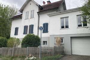 Familienfreundliches & gepflegtes 7,5-Zimmer-Einfamilienhaus in Bielefeld Einzellage,Provisionsfrei – Grenzweg 19, 33617 Gadderbaum, Bielefeld – Vorschaubild 2