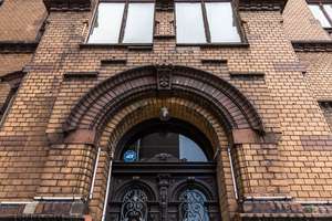 Einmalig: "Perle der Industrie Architektur" Fabrikanten Villa mit Stilvollen Details – Die vollständige Adresse der Immobilie erhältst du vom Anbieter., 3149 Forst (Lausitz) – Vorschaubild 3