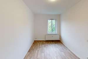 Wunderschöne Erdgeschosswohnung mit Balkon – Uferstr. 38, 9126 Lutherviertel, Chemnitz – Vorschaubild 4