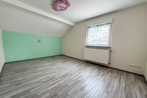 Modernisiertes Einfamilienhaus in Frankfurt! – Die vollständige Adresse der Immobilie erhältst du vom Anbieter., 65936 Sossenheim, Frankfurt am Main – Vorschaubild 10