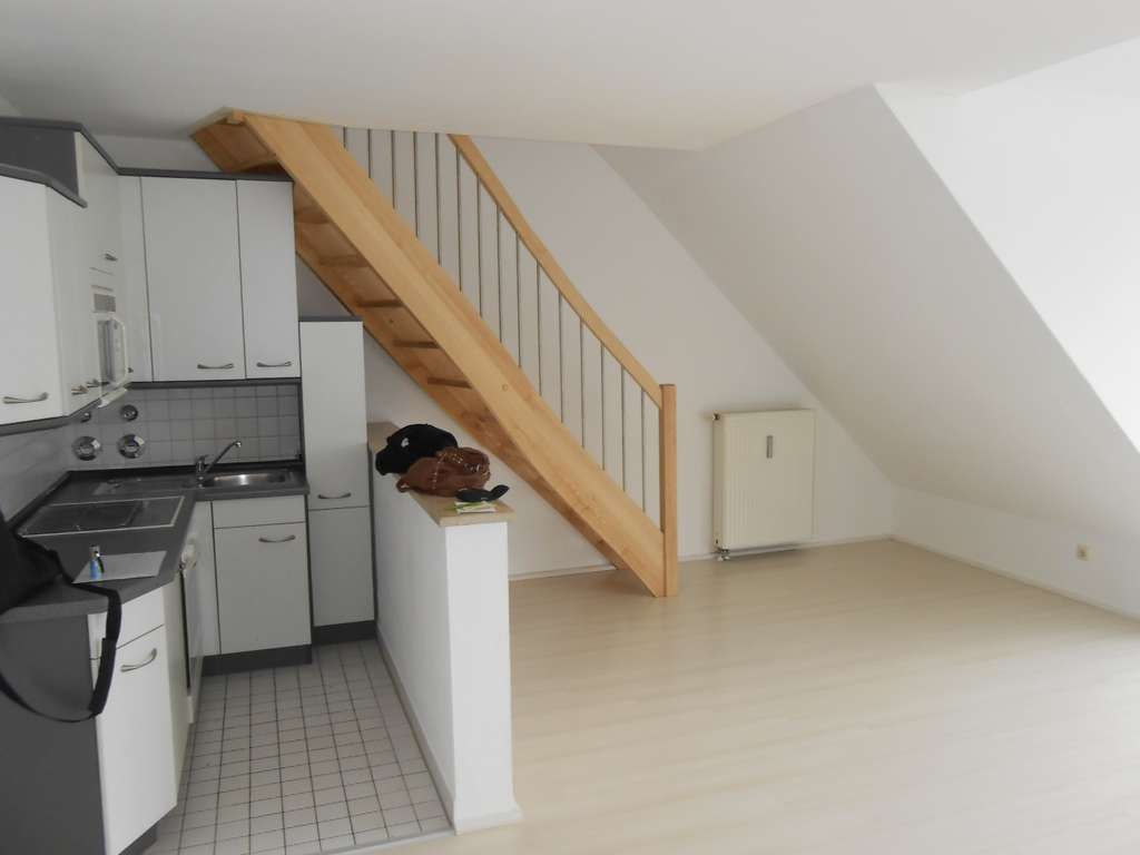 OK!  So will ich wohnen!  Wohnung über 2 Etagen mit Sonnenbalkon!