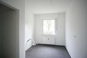 ~ Geräumiges Familiennest + bezugsfertig + Balkon ~ – Albert-Einstein-Straße 28, 47167 Neumühl, Duisburg – Vorschaubild 9