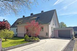 Exklusives Wohnjuwel mit Sonnenterrasse
in Kornharpen – Die vollständige Adresse der Immobilie erhältst du vom Anbieter., 44791 Kornharpen/Voede-Abzweig, Bochum – Vorschaubild 2