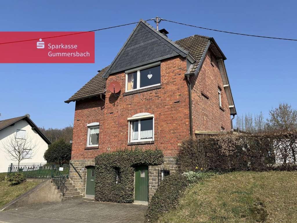 Immobilie in Nümbrecht - Viel Potential in beliebter Lage! - Bild 0