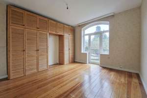 Repräsentative Jugendstil-Stadtvilla im Dichterviertel von Itzehoe
– großzügiges Familienanwesen mi – Die vollständige Adresse der Immobilie erhältst du vom Anbieter., 25524 Itzehoe – Vorschaubild 8