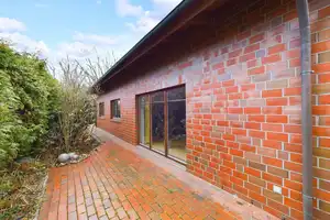 Barrierefreies Energiesparhaus mit ausgebautem Dachgeschoss, optional für zweite Wohneinheit – Oldenburg (Oldenburg) – Vorschaubild 5