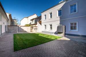 Stilvolles Zweifamilienhaus mit Remise in TOP-Lage von Potsdam – Die vollständige Adresse der Immobilie erhältst du vom Anbieter., 14469 Bornim, Potsdam – Vorschaubild 37