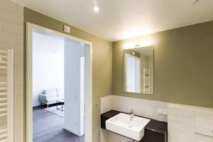 Voll ausgestattetes 2-Zi-Whg mit Fitnessstudio & Concierge in Mitte – Lehrter Straße 24b, 10557 Moabit, Berlin – Vorschaubild 8