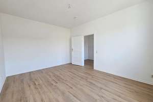 Ihre neue Wohlfühlzone: Renovierte 2-Zimmer-Wohnung mit Balkon – Alt Fermersleben 16a, 39122 Fermersleben, Magdeburg – Vorschaubild 3