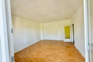 RENOVIERT - IDYLLISCH AM GUTSHOF-/SCHLOSSPARK BRITZ: BALKON - MIT STELLPLATZ! – Die vollständige Adresse der Immobilie erhältst du vom Anbieter., 12347 Britz, Berlin – Vorschaubild 7