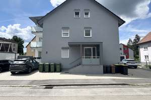 Neuwertig - Wohnung mit gehobener Ausstattung im DG - Lofteffekt - Balkon - Garage - Stellplatz