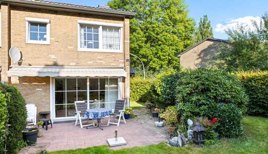 Bild von Gepflegtes Reihenendhaus mit Garten und Vollkeller