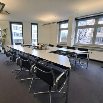 STOCK - Lehel |  Provisionsfrei | Balkon