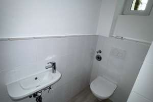 Helle 2 ZKB-Wohnung frisch saniert mit kleinem Balkon – Gernotstraße 7, 65205 Südost, Wiesbaden – Vorschaubild 8