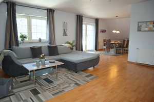 Ihre Liebsten in der Nähe im top gepflegten + geräumigen 2-Fam.-Haus! 0 % Käuferprovision! – Oldenburg (Kreis) – Vorschaubild 21