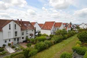 Falanga Immobilien-Gepflegte, ruhig gelegen & gut aufgeteilte Whg. mit Sonnenbalkon in Mainz-Kastel! – Die vollständige Adresse der Immobilie erhältst du vom Anbieter., 55252 Mainz-Kastel, Wiesbaden – Vorschaubild 3