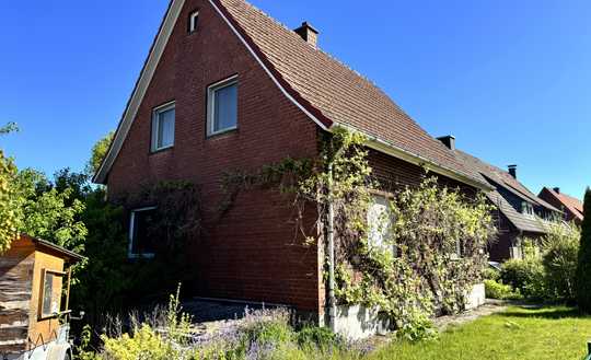 "Rohdiamant" zur Kernsanierung und Entwicklungspotenzial auf großem Grund in Havixbeck!
