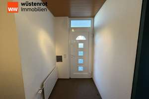 Schönes Reihenmittelhaus in Böblingen mit Garten, Balkon & Garage in zentraler und ruhiger Wohnlage – Die vollständige Adresse der Immobilie erhältst du vom Anbieter., 71032 Böblingen – Vorschaubild 13
