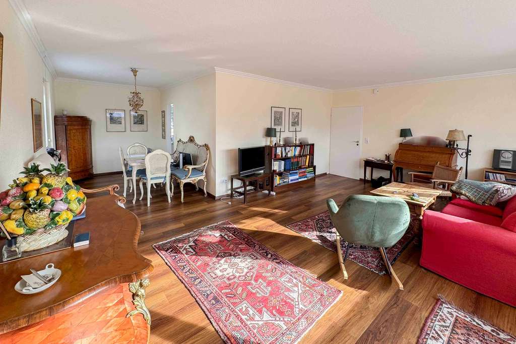 Immobilie in Pyrbaum - Wohnen auf einer Ebene – gepflegtes EFH mit Garten & sofort bezugsfrei! - Bild 1