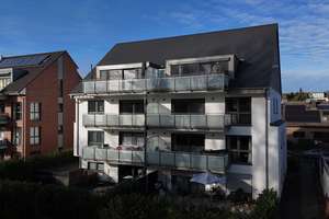 Bezugsfreie 3 Zimmerwohnung mit großer Süd-Terrasse und Garten – Buchenstraße 39, 40599 Reisholz, Düsseldorf – Vorschaubild 2