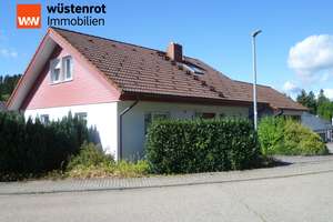 Gepflegtes Einfamilienhaus mit Einliegerwohnung – 72275 Alpirsbach – Vorschaubild 2