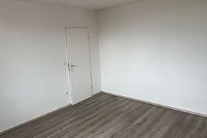 Renovierte Wohnung in Garath - Ab sofort frei ! – Thomas-Dehler-Straße 5, 40595 Garath, Düsseldorf – Vorschaubild 10