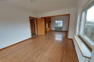 Ruhig und direkt am Wasser: renovierter 4-Zimmer-Bungalow in Loppersum, Hinte. Provisionsfrei! – Loppersumerstraße 24, 26759 Hinte – Vorschaubild 14