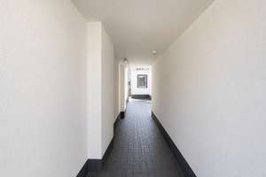 Stadtvilla mit Einliegerwohnung in Frankfurt 2 Garagen,2 Stellplätzen, Terrasse & Garten – 65931 Sindlingen, Frankfurt am Main – Vorschaubild 23